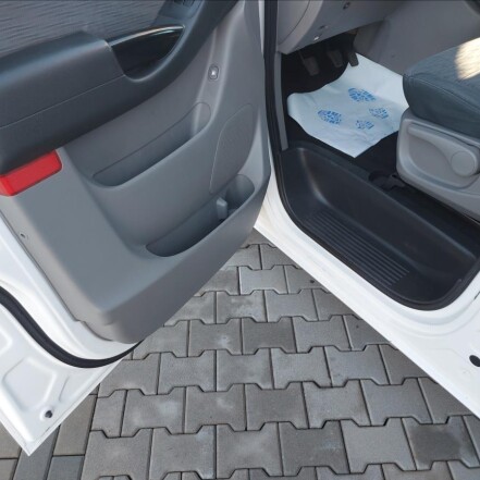 2,5 CRDi 6míst ČR 2.majitel S.KNIHA