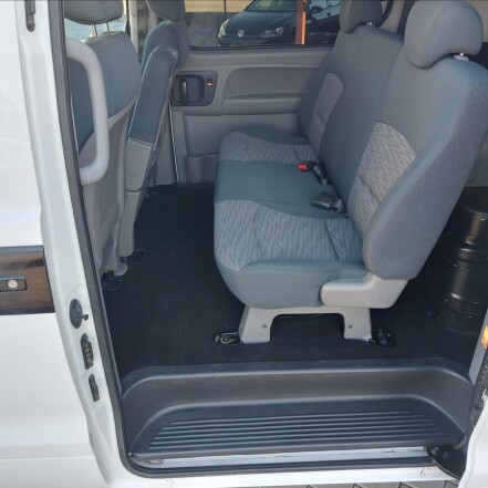 2,5 CRDi 6míst ČR 2.majitel S.KNIHA