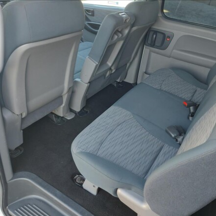 2,5 CRDi 6míst ČR 2.majitel S.KNIHA