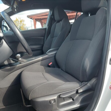 1,8 HYBRID E-CVT AUTOMAT ČR 1.majitel