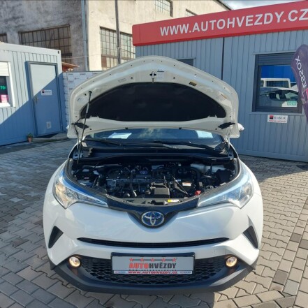1,8 HYBRID E-CVT AUTOMAT ČR 1.majitel