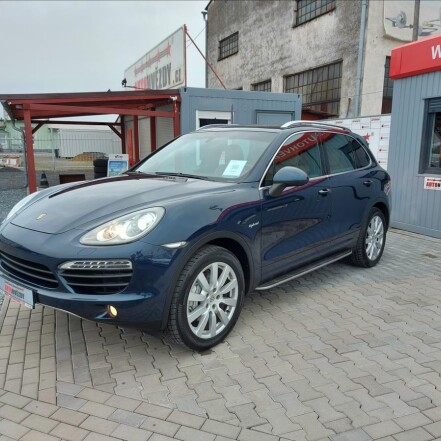 S 3.0 V6 HYBRID ČR S.KNIHA