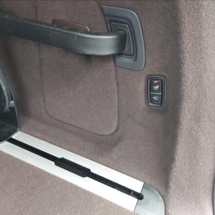 S 3.0 V6 HYBRID ČR S.KNIHA