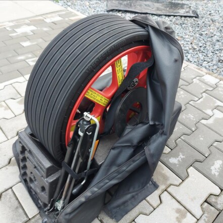 S 3.0 V6 HYBRID ČR S.KNIHA