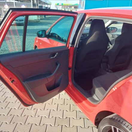 1,6 TDI Spaceback StylePlus S.KNIHA