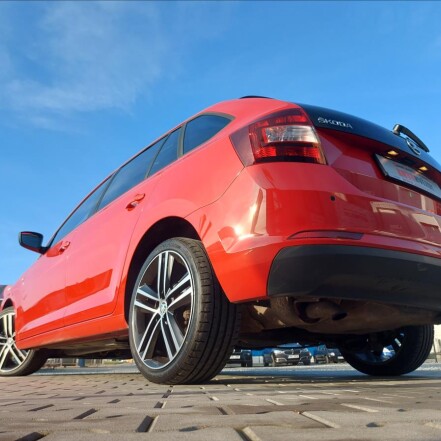 1,6 TDI Spaceback StylePlus S.KNIHA