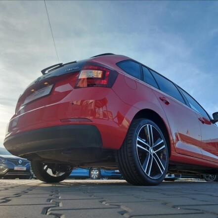 1,6 TDI Spaceback StylePlus S.KNIHA