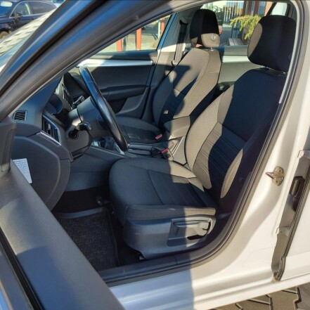 1,6 TDI III AMB ČR po 1.MAJITELI