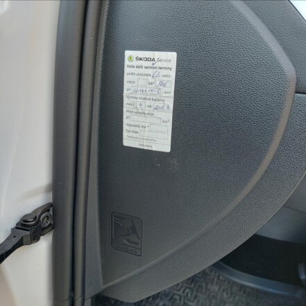 1,6 TDI III AMB ČR po 1.MAJITELI