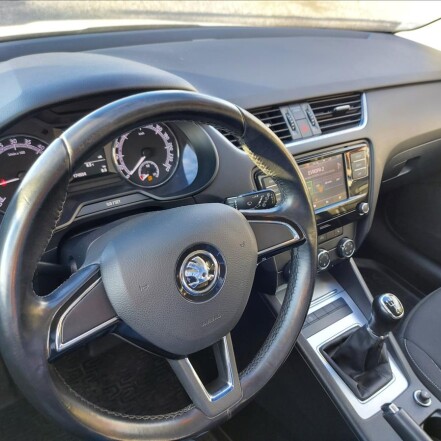 1,6 TDI III AMB ČR po 1.MAJITELI