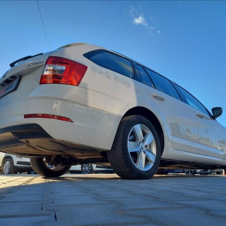 1,6 TDI III AMB ČR po 1.MAJITELI