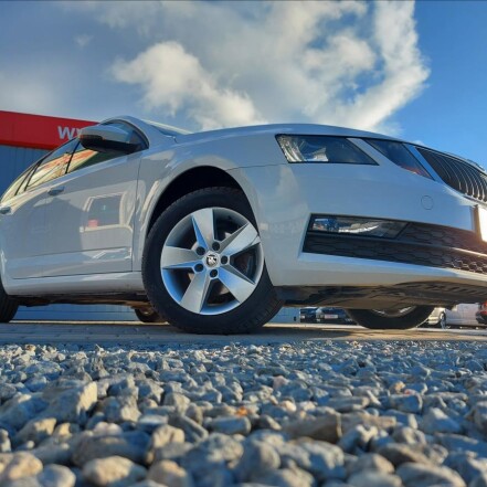 1,6 TDI III AMB ČR po 1.MAJITELI