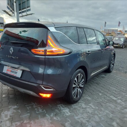 2,0 dCi 147kW 4Control Initiale Paris S.KNIHA