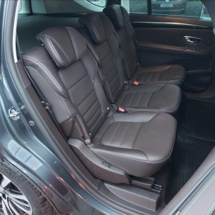 2,0 dCi 147kW 4Control Initiale Paris S.KNIHA