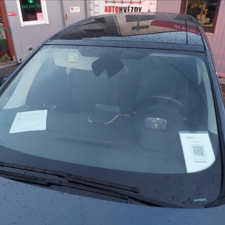 2,0 dCi 147kW 4Control Initiale Paris S.KNIHA