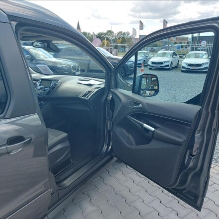 1,5 TDCI Grand L2 7míst TITANIUM