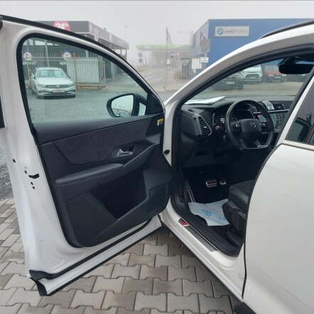 1,6 AT8 Prformance ČR S.KNIHA