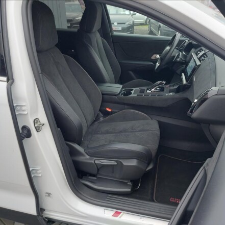 1,6 AT8 Prformance ČR S.KNIHA