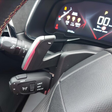 1,6 AT8 Prformance ČR S.KNIHA