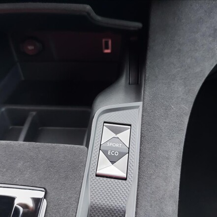 1,6 AT8 Prformance ČR S.KNIHA