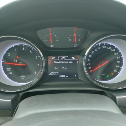 1,3 T AUTOMAT SPORTS TOURER S.KNIHA