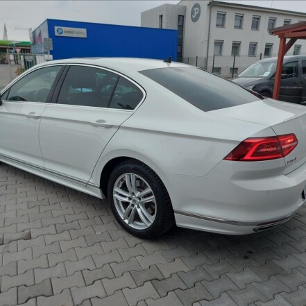 2,0 BiTDI 4x4 R-Line DSG ČR 1.MAJITEL