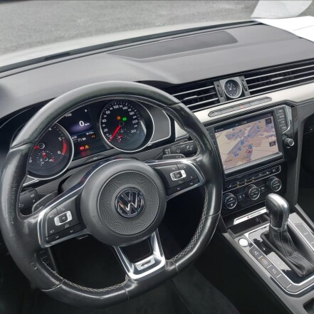 2,0 BiTDI 4x4 R-Line DSG ČR 1.MAJITEL