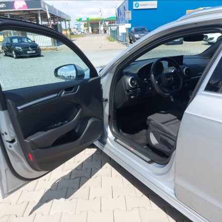 1.4 TFSI AT S-Line SPORT 1.MAJITEL