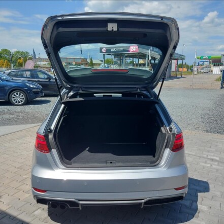 1.4 TFSI AT S-Line SPORT 1.MAJITEL