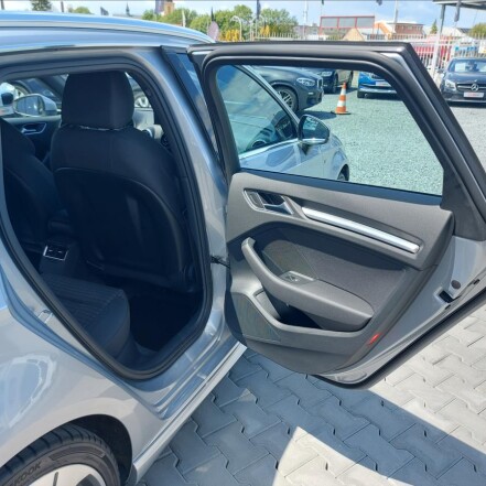 1.4 TFSI AT S-Line SPORT 1.MAJITEL