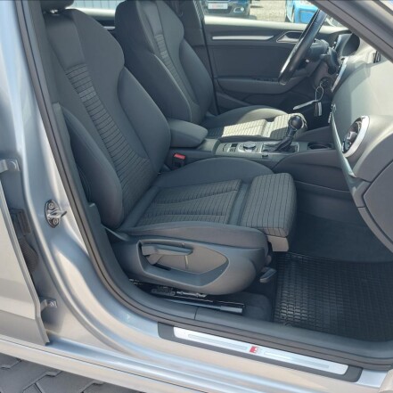 1.4 TFSI AT S-Line SPORT 1.MAJITEL