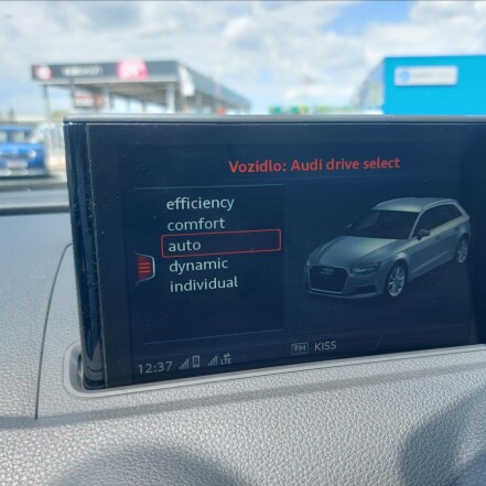 1.4 TFSI AT S-Line SPORT 1.MAJITEL