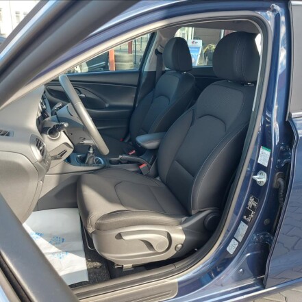 1,6 CRDI Style ČR 1.majitel S.KNIHA