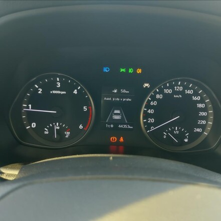 1,6 CRDI Style ČR 1.majitel S.KNIHA