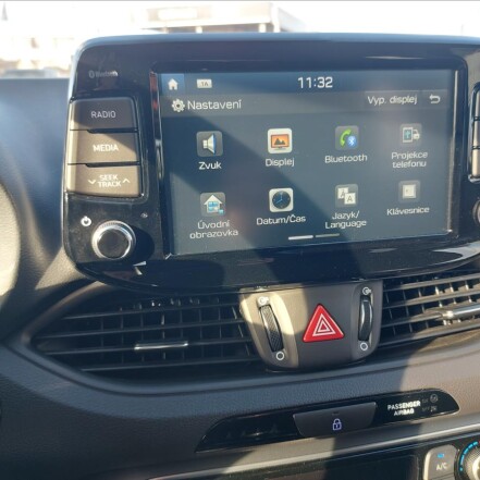 1,6 CRDI Style ČR 1.majitel S.KNIHA