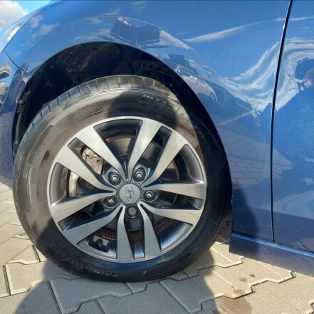 1,6 CRDI Style ČR 1.majitel S.KNIHA