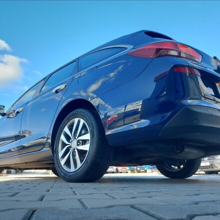 1,6 CRDI Style ČR 1.majitel S.KNIHA