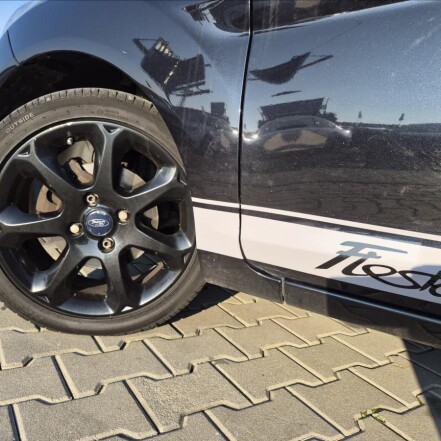 1,6 TDCI Titanium S.KNIHA