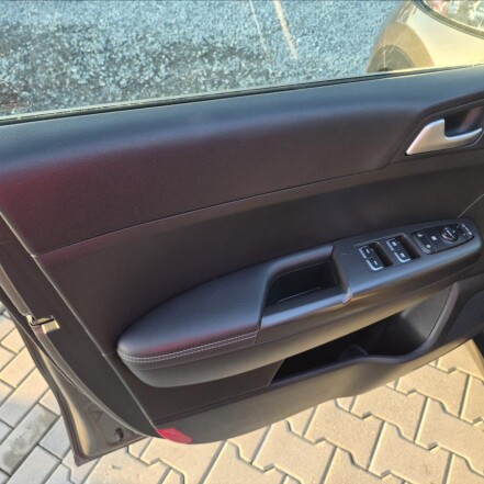 1,6 T-GDI AWD AT STYLE ČR 1.MAJITEL