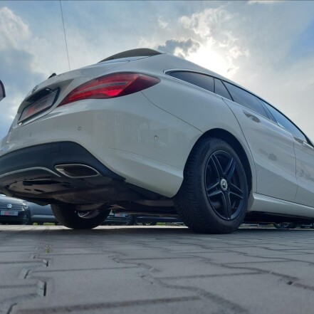 200d Shooting Brake S.HISTORIE