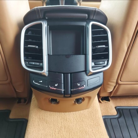 S 3.0 V6 HYBRID ČR S.KNIHA