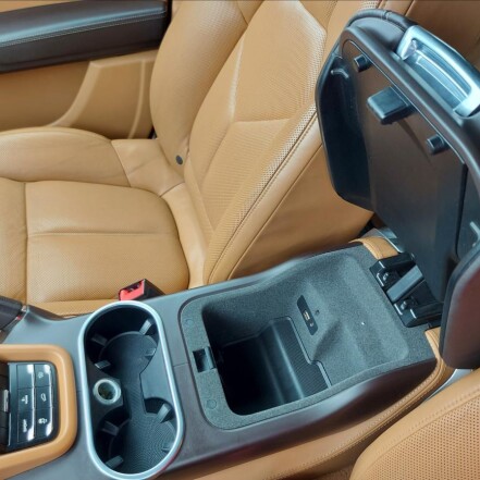 S 3.0 V6 HYBRID ČR S.KNIHA