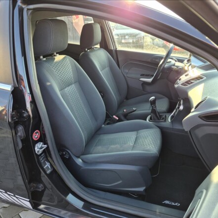 1,6 TDCI Titanium S.KNIHA