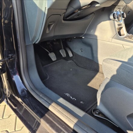 1,6 TDCI Titanium S.KNIHA