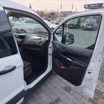 1,5 TDCi 5míst ČR S.KNIHA