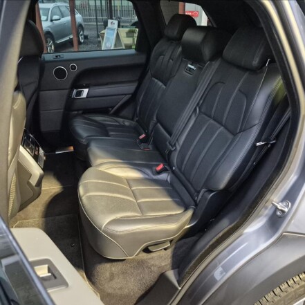 3,0 TDV6 AWD HSE 250PS S.KNIHA