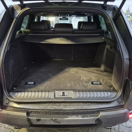 3,0 TDV6 AWD HSE 250PS S.KNIHA