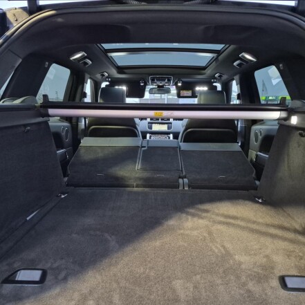 3,0 TDV6 AWD HSE 250PS S.KNIHA