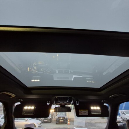 3,0 TDV6 AWD HSE 250PS S.KNIHA