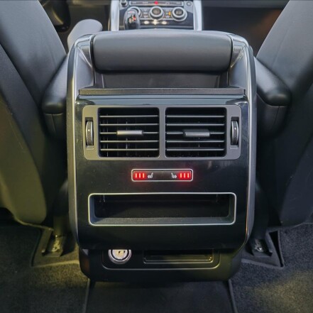 3,0 TDV6 AWD HSE 250PS S.KNIHA